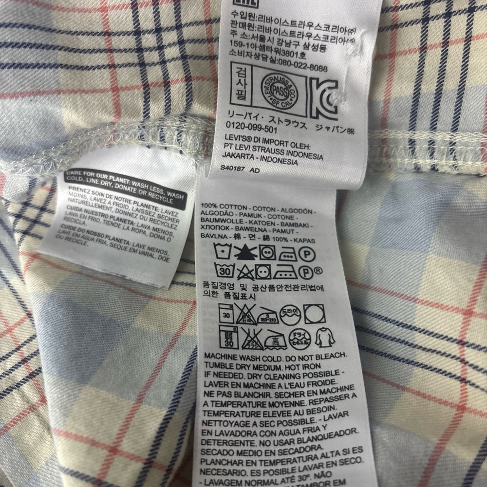 Levi's Blue and Cream Checkered Shirt - Picture 10 of 10